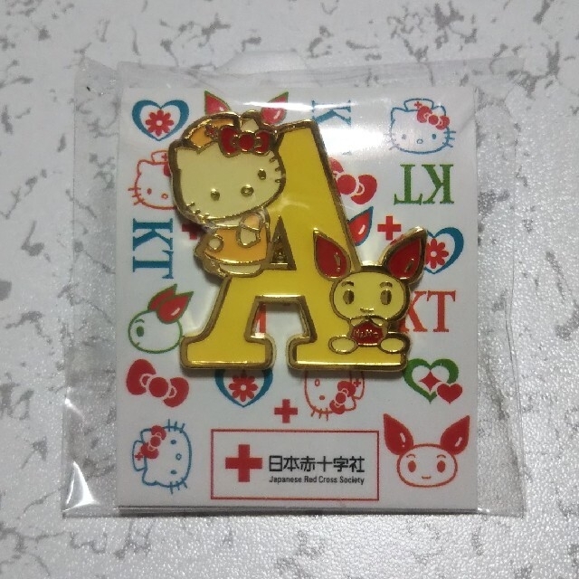 ハローキティ - 日本赤十字社 キティちゃん ピンバッジの通販 by sim