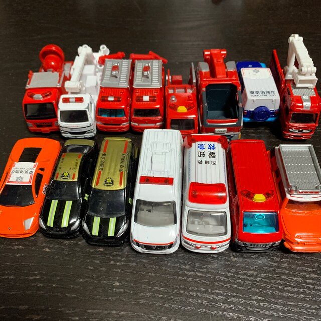 Takara Tomy - トミカ 消防車 救急車 消防庁 ハイパーレスキュー