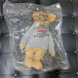 Supreme（ぬいぐるみ）のフリマアイテム一覧