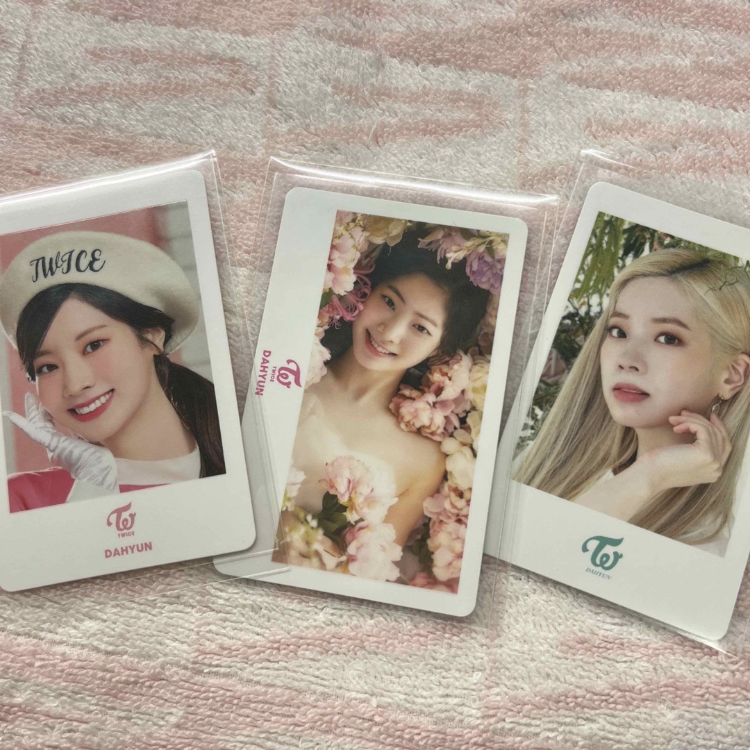twice adlv コラボ ゴールドトレカ ダヒョン 希少)ADLV ダヒョン