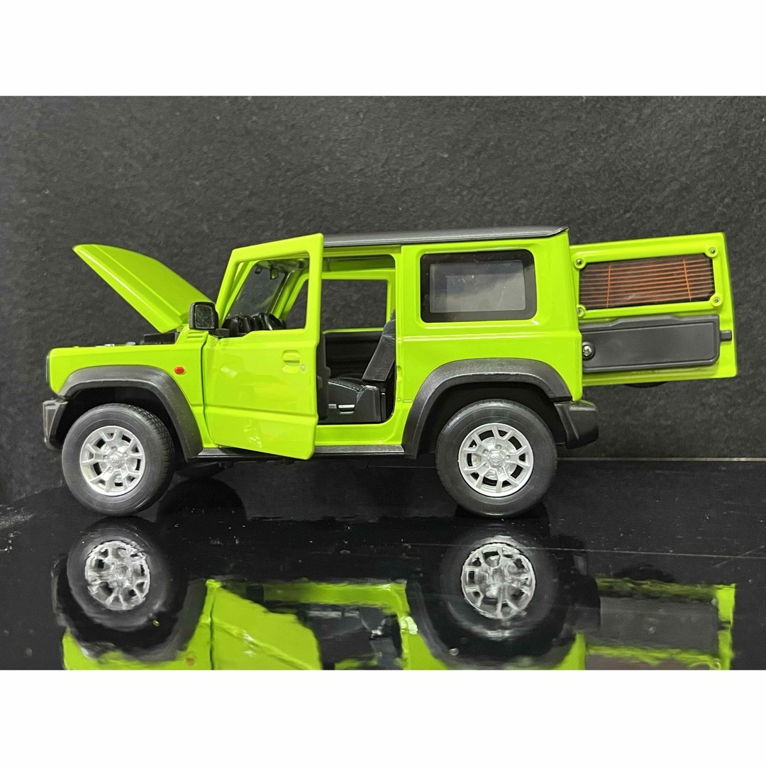 スズキ ジムニー ミニカー グリーン 1/18 H176の通販 by K & J