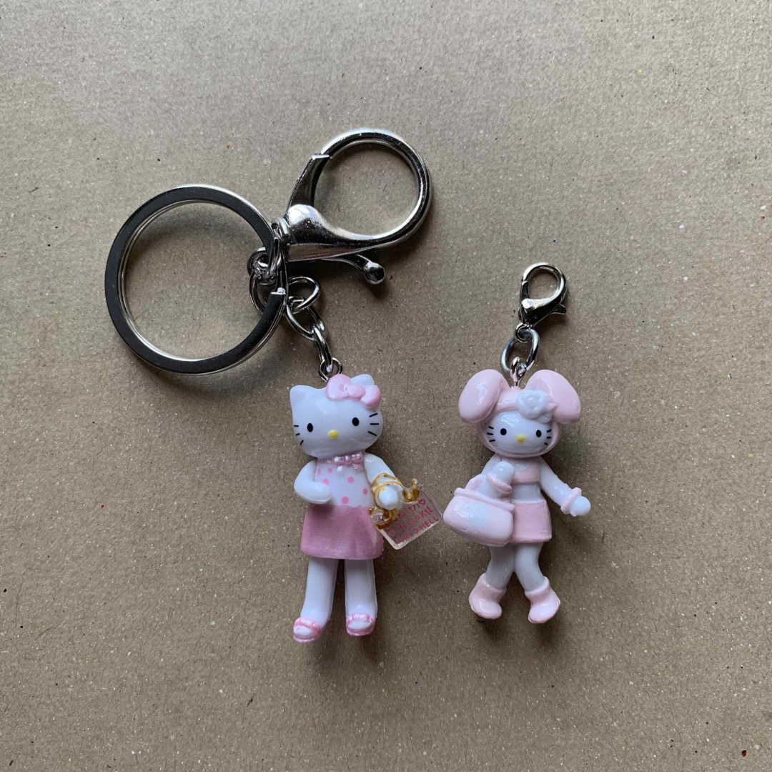 Lochie - 難あり 新品 足長 うさ耳 キティちゃん キーホルダー
