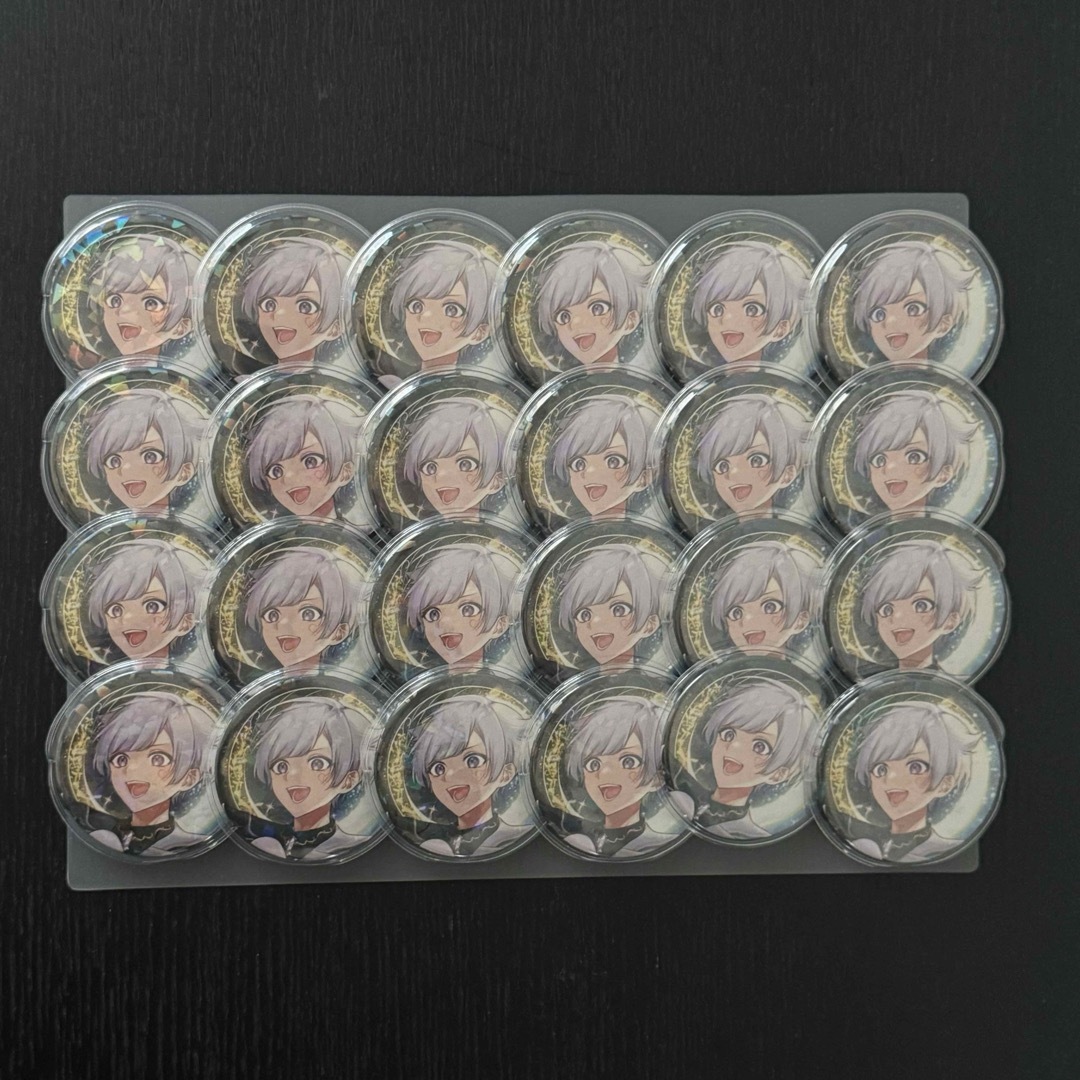 いれいす - ほぼ未使用 いれいす 初兎 痛バッグの通販 by ばなな's