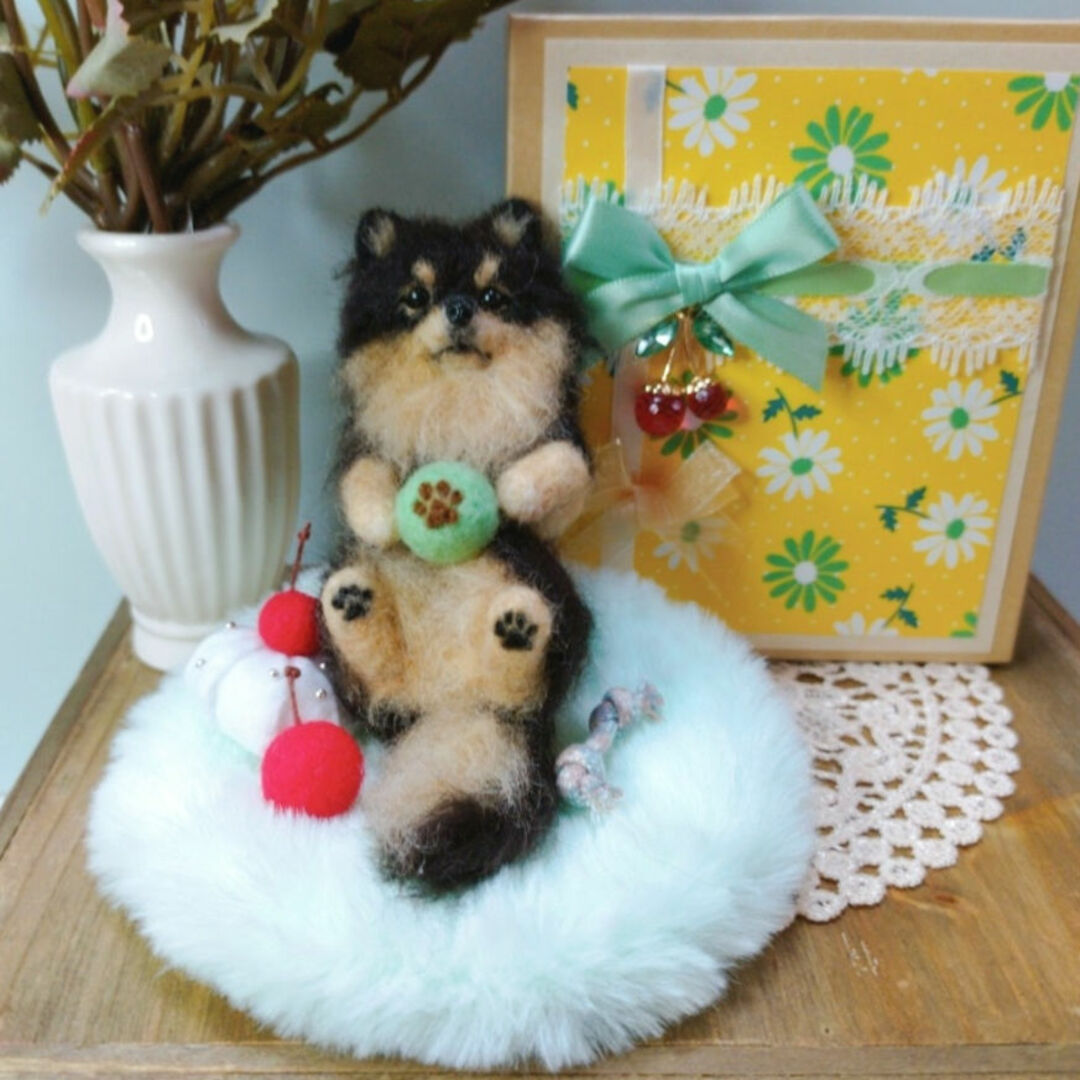 羊毛フェルト ポメラニアン ブラックタン 犬 ハンドメイド ミニチュア