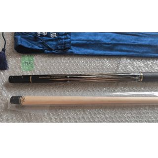 今だけ値下げ！アダム ヘルムステッター［Helmstetter］キュー＆ケース
