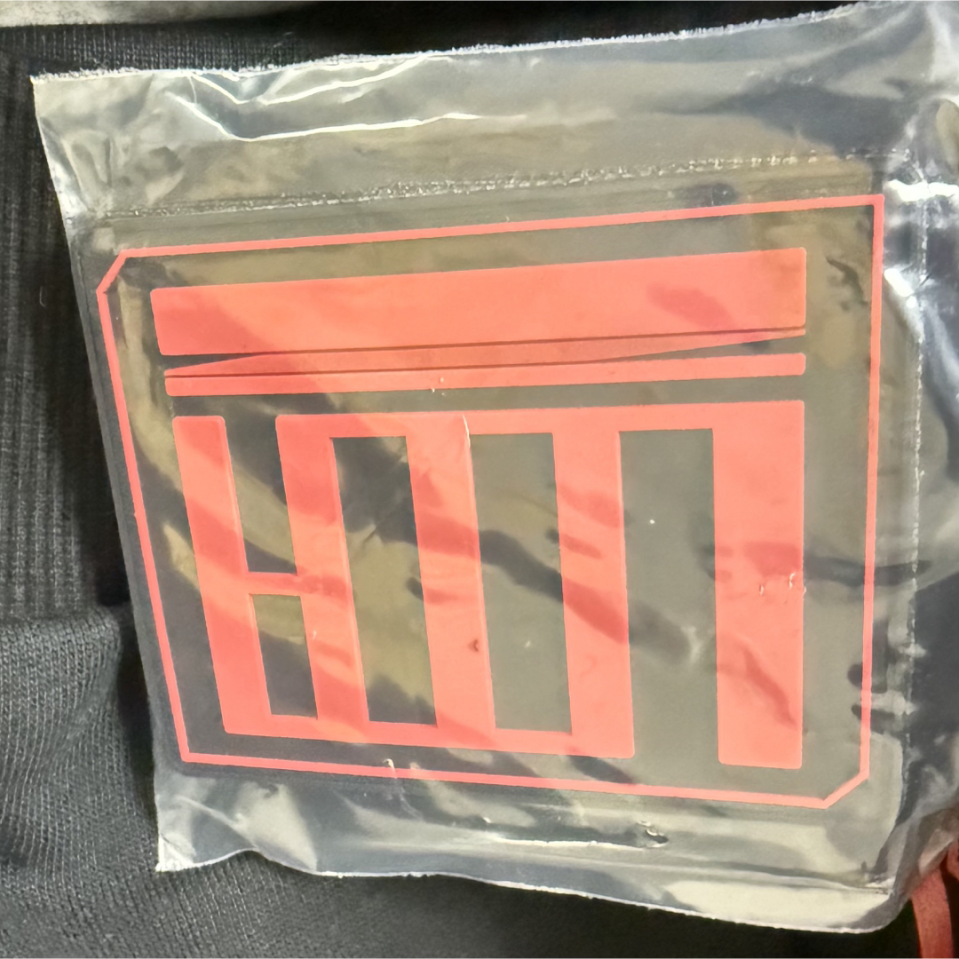 リンバスカンパニー パーカー バッチシール3枚付き リンバスカンパニー