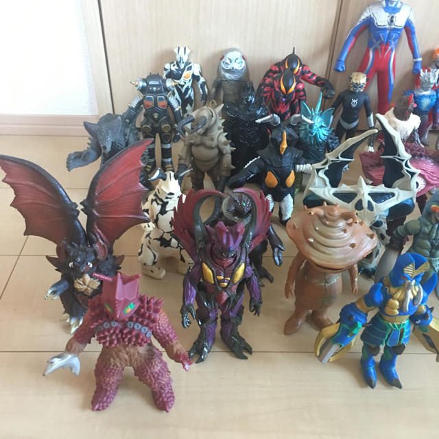 BANDAI - お買得！ウルトラマン 怪獣 レア ソフビ まとめ売りの通販 by