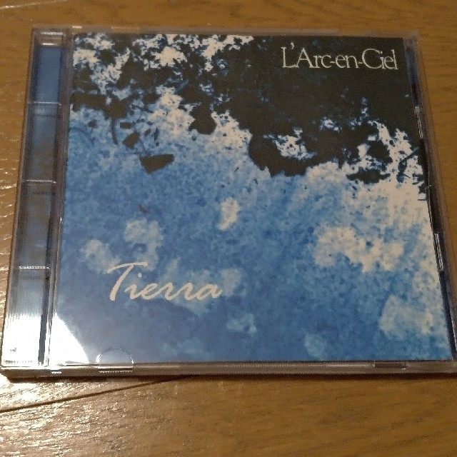 L'Arc-en-Ciel 『Tierra』 アルバムCDの通販 by aAA's shop｜ラクマ