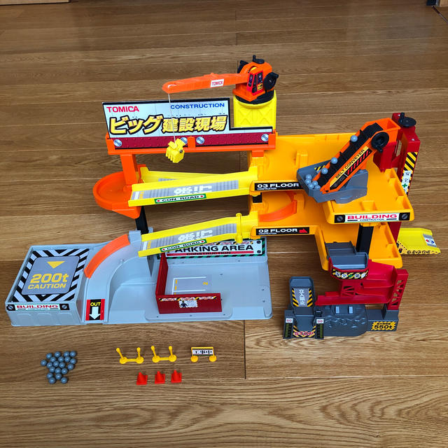 Takara Tomy - トミカ ビッグ建設現場の通販 by mee's shop｜タカラ