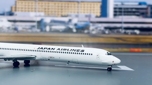 Phoenix 1:400 Boeing 787-8 Japan Airlines 日本航空PH10589 JA825J