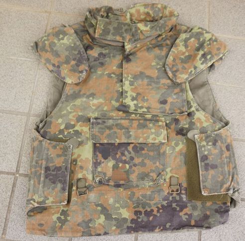 BW ドイツ連邦軍SK-1防破ベスト 実物中古ケブラー防弾材付 1989年製