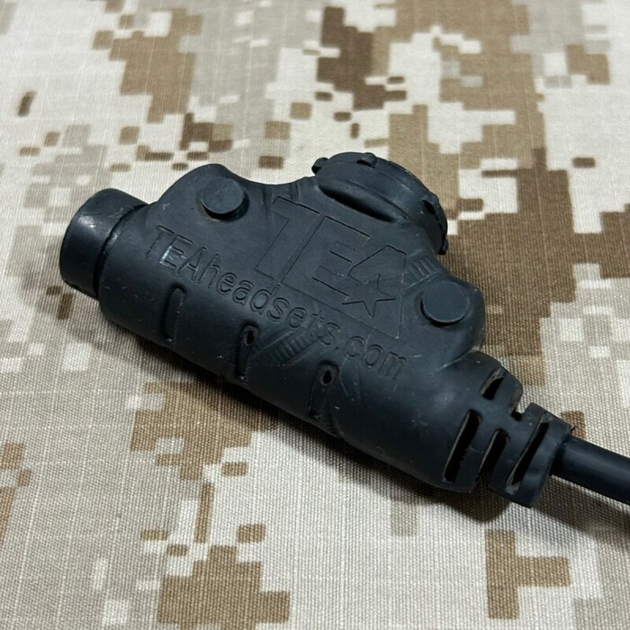 BLACK LINE - blog:実物官給品 WILCOX Filter Cover Assembly