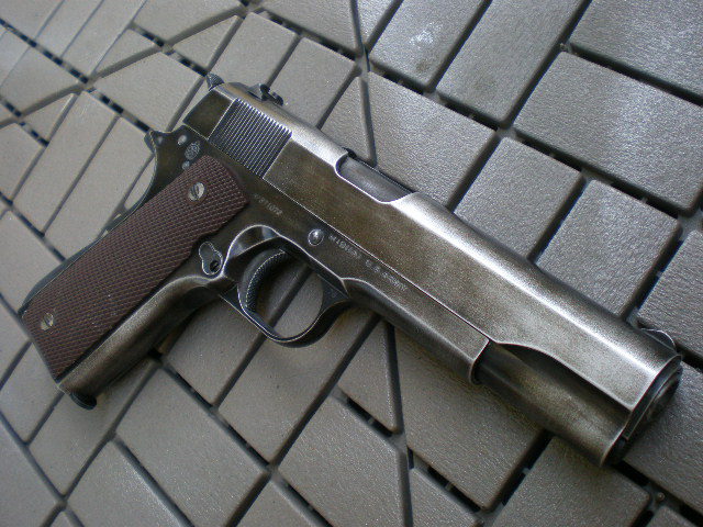 CUSTOM GARAGE B.S.A:マルイ M1911A1 ガバメント 戦場のバトルダメージ