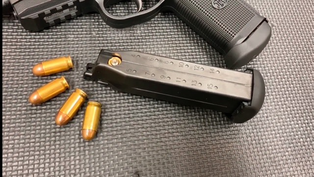 シューティングレンジTARGET－1:東京マルイ「FNX-45 TACTICAL