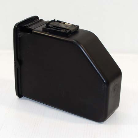 東京キャロル:実物 M249 ミニミ ボックスマガジン 980円