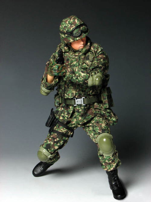CLUB TDK ☆ ホビーショップてづか:1/6 陸上自衛隊 普通科隊員 三等陸