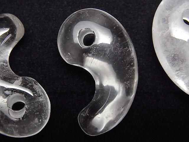 クリスタル 勾玉30×18mm 2個｜天然石ビーズの卸問屋・通販ケンケンジェムズ