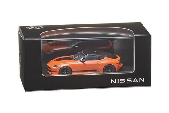 RZ34 フェアレディZ Customized Edition モデルカー 1/64 FAIRLADY-Z