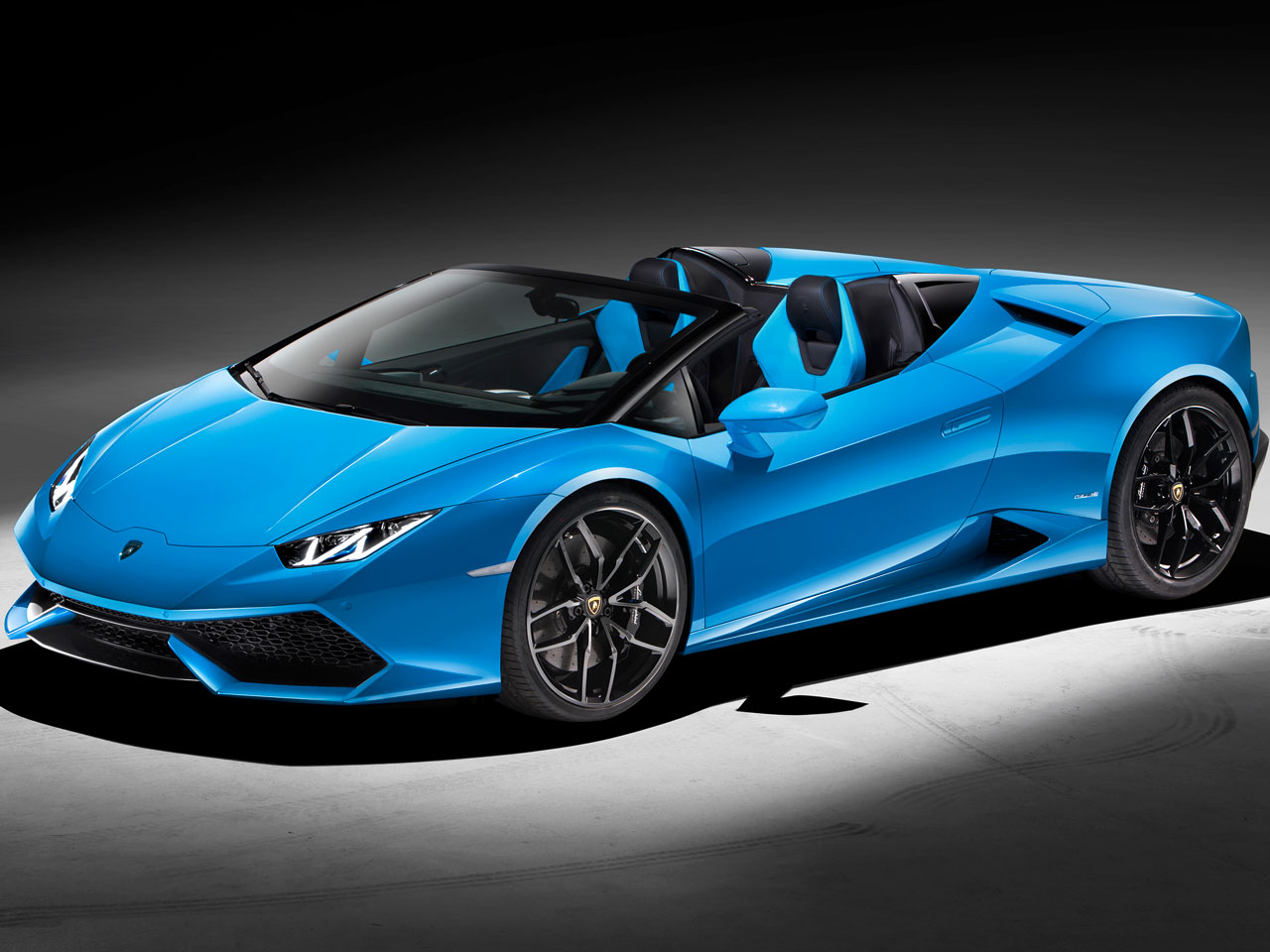 ランボルギーニ ウラカン スパイダー 2015年モデル LP610-4 (左