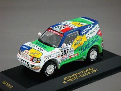 1/43 イクソ 三菱 パジェロ ダカールラリー 2001 #207 - ミニカー