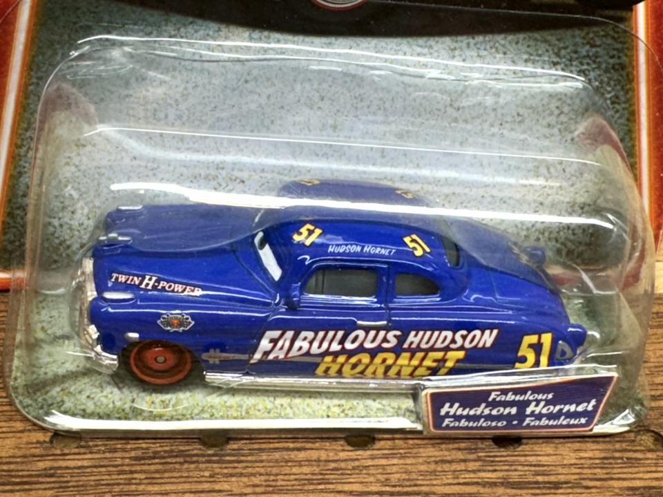 かっこいい！現役時代のドック。伝説のファブラスハドソンホーネット！