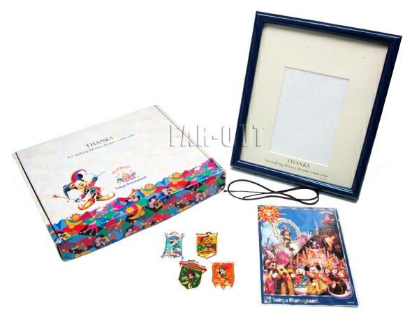 東京ディズニーランド TDL 15周年記念 ゲスト配布 ピンズ 4点 キャスト