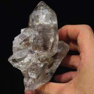 ガネーシュヒマール産 水晶原石 郡晶 260g｜Mabolocci Crystal