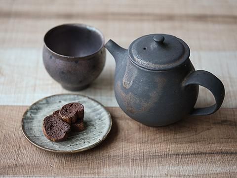 増田哲士 - 暮らすうつわ とうもん