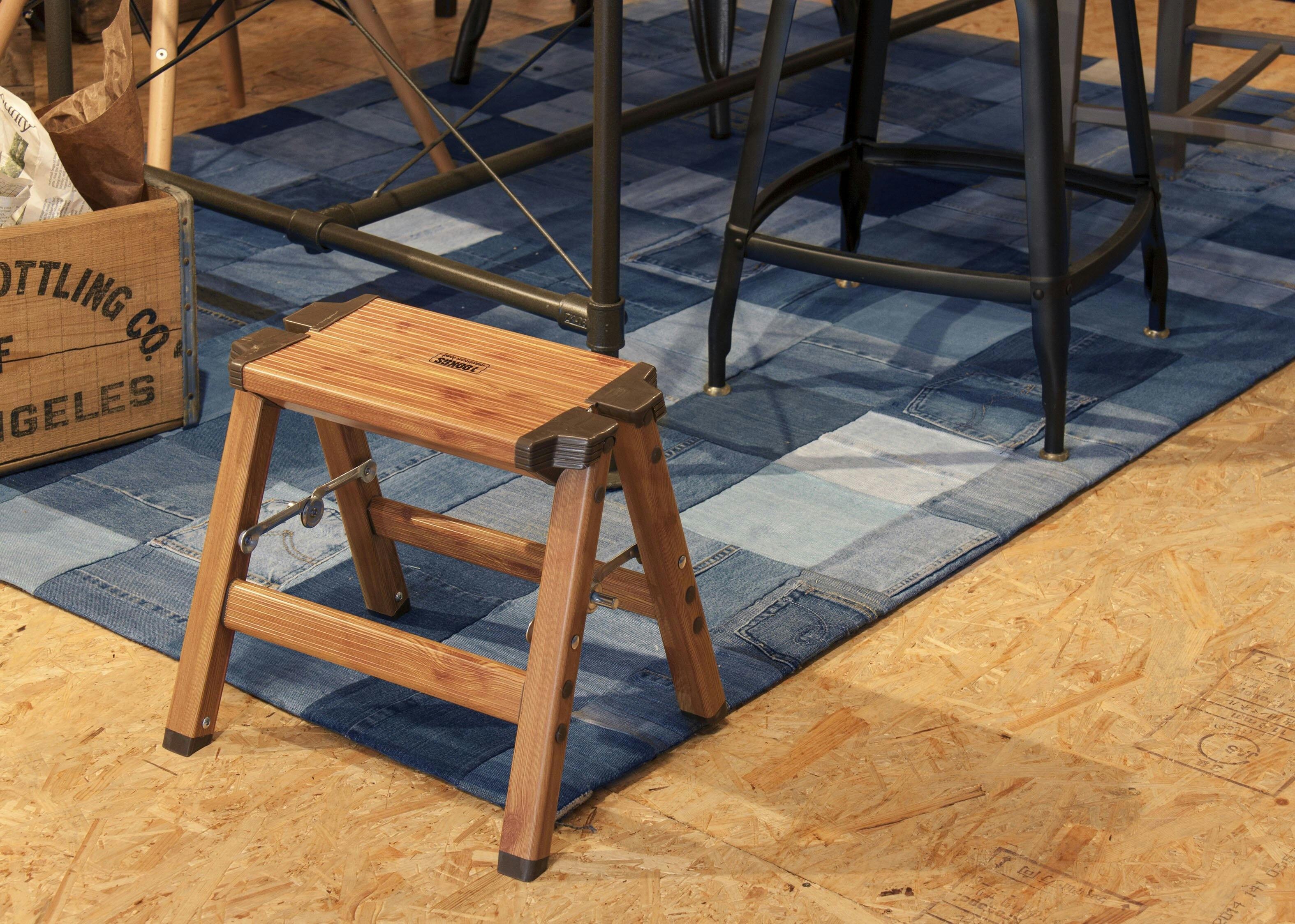 東谷 Room Essence ステップスツール 脚立 ブラウン Size：33.5×28×29