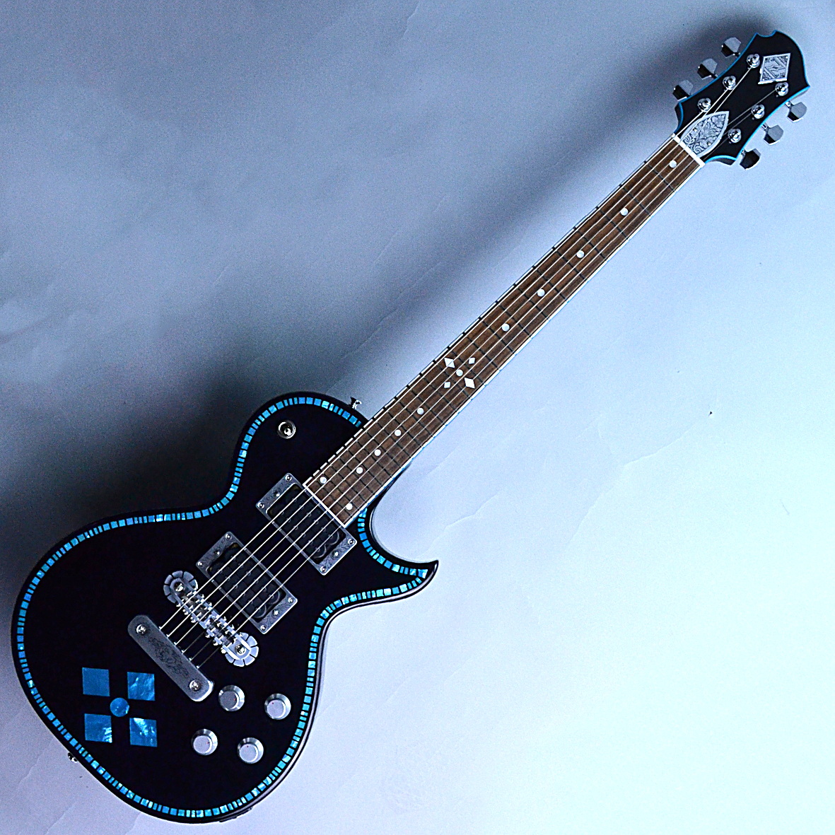 入荷情報】Zemaitis – A24SU BLUE DIAMOND｜島村楽器 アミュプラザ長崎店