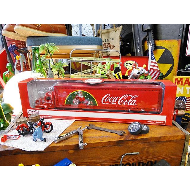 Coca Cola（コカコーラ） ホリデーキャラバン トレーラー ダイキャスト