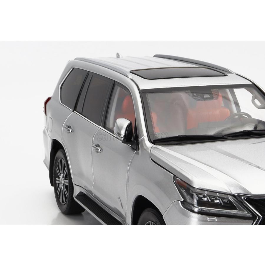 トヨタ（TOYOTA） ミニカー 1/18 レクサス LX570 SUV LCD-MODEL 1/18