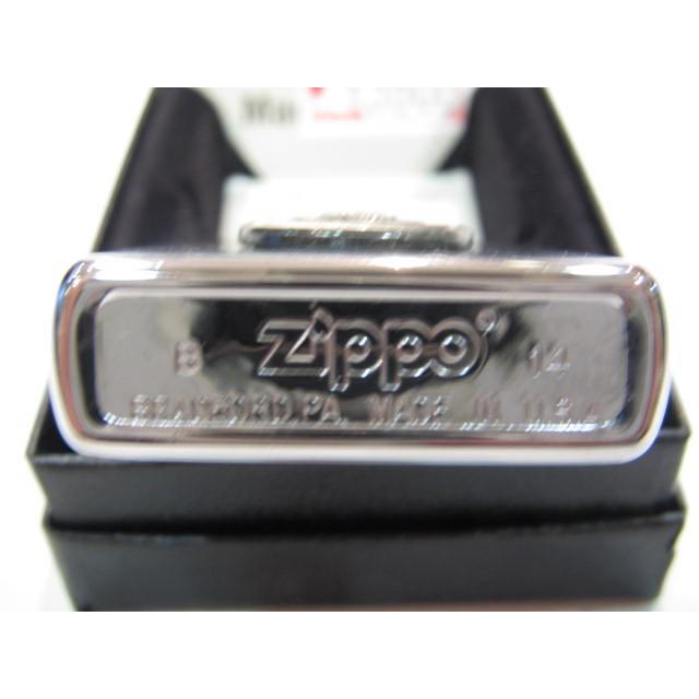 Zippoオイルライター(USA製) VOLVOロゴ（シルバーベース） : AOYAMA