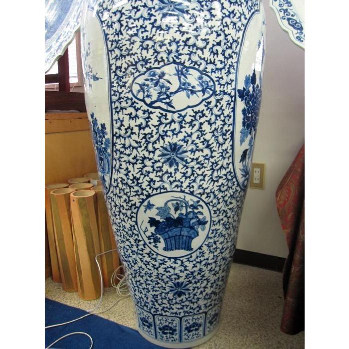 陶器花瓶 木箱付き 花鳥図 夏 壺 花瓶 十三代目酒井田柿右衛門作 未