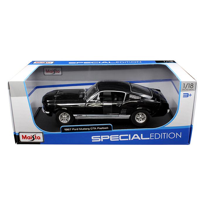 ミニカー 1/18 1967 フォード・マスタング ファストバック 黒 1967
