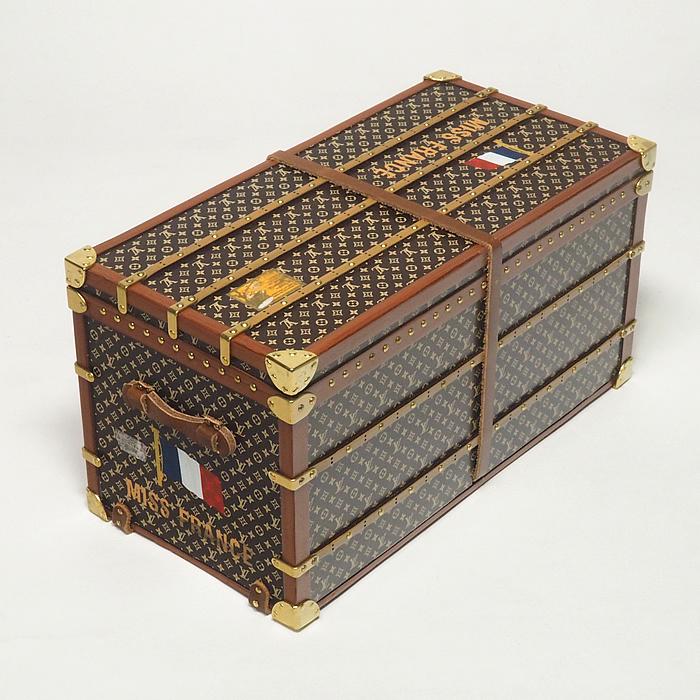 音羽屋□ ルイ・ヴィトン LOUIS VUITTON トランク型 ペーパーウェイト