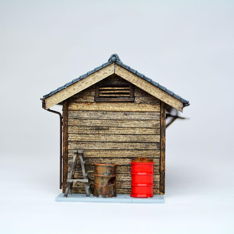 小さな倉庫（瓦屋根）2 ：匠ジオラマ工芸舎 塗装済完成品 HO(1/80
