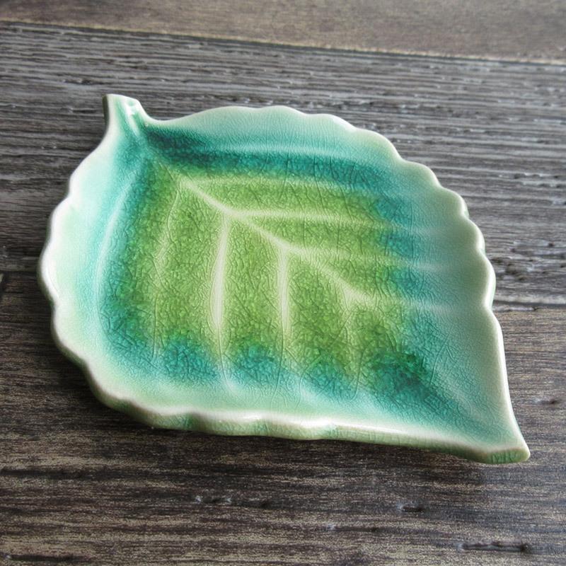 木の葉 小皿 グリーン 17cm / 和食器 グリーン緑釉 ガラス釉 銘々皿