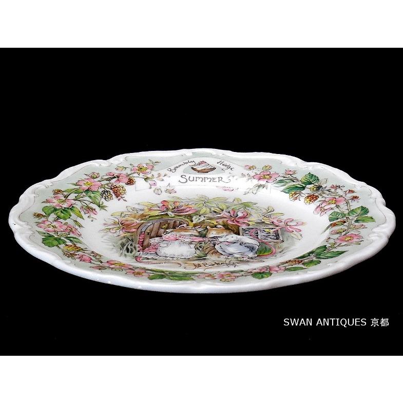 ROYAL DOULTON（ロイヤルドルトン） ブランブリーヘッジ 飾り皿