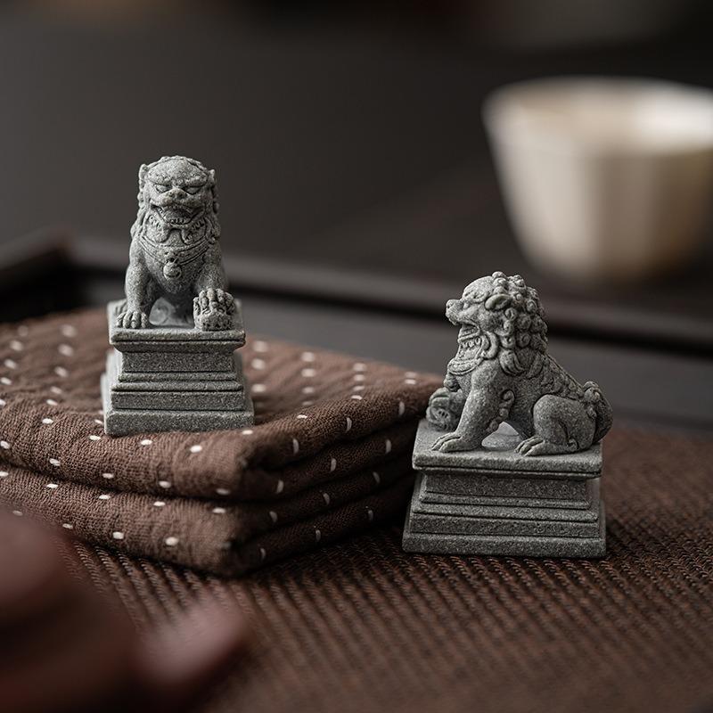 獅子 狛犬 シーサー グレー 置物 オブジェ 優雅 伝統的 運 金運 健康運