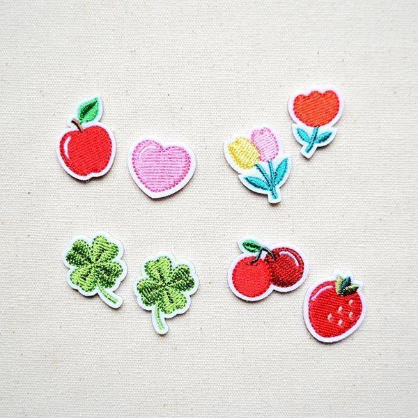 ワッペン アイロン おしゃれ 刺繍 いちご さくらんぼ(2枚組) 名前