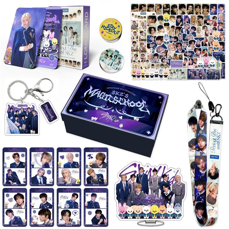 Stray Kidsグッズ ギフトボックス フォトカード 2024 4TH FANMEETING