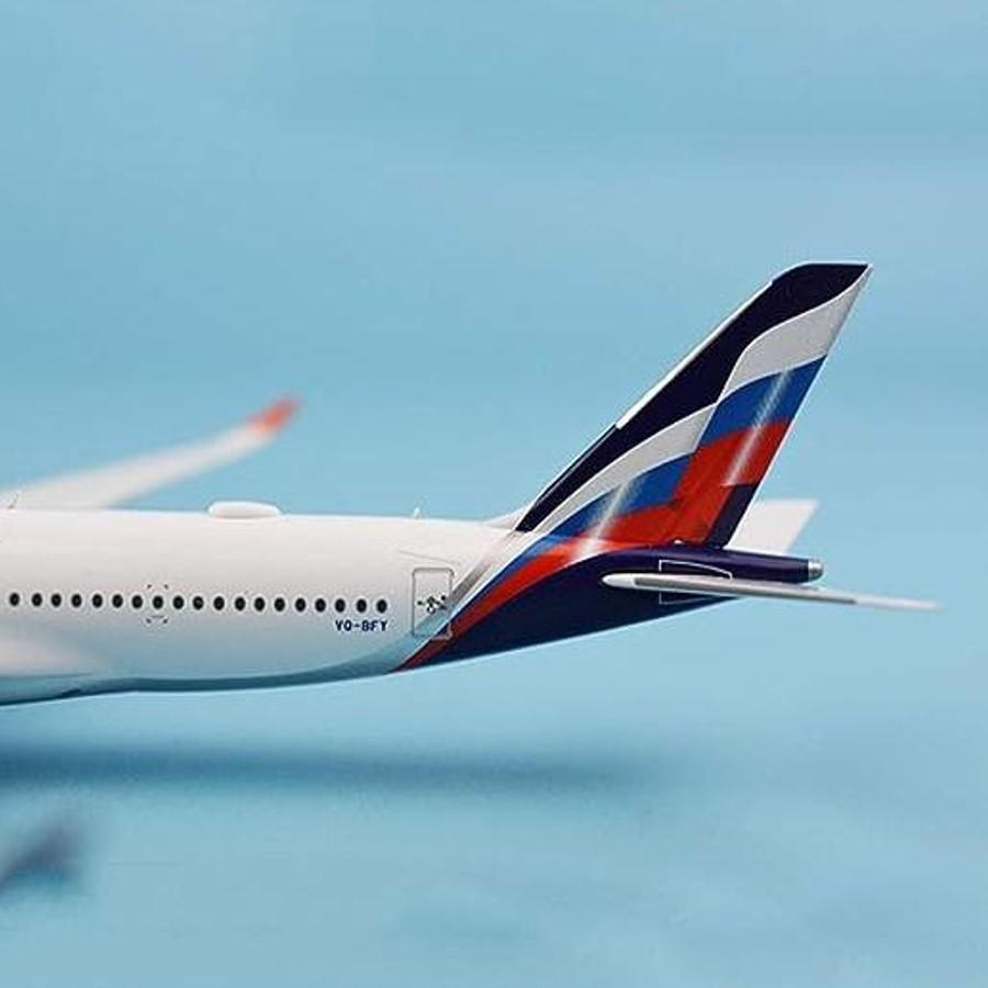 ロシア航空 アエロフロート 模型 飛行機 LED エアバス A350-900 1/144
