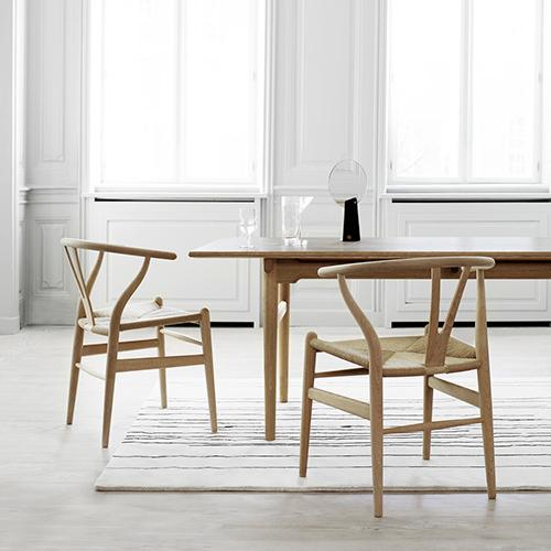 Carl Hansen ＆ Son（カール・ハンセン＆サン） Yチェア CH24（オーク