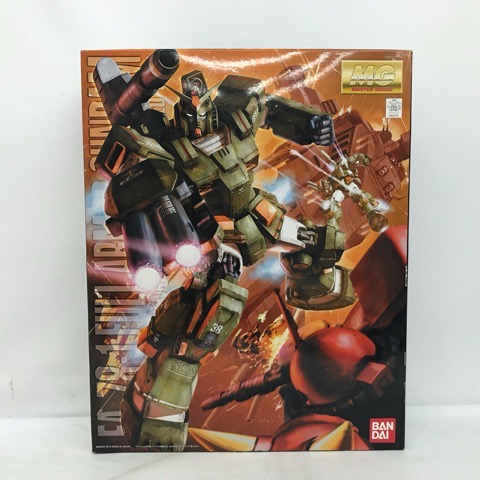 BANDAI FA-78-1 フルアーマーガンダム （1/100スケール MG 機動戦士