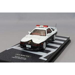 かわいいレーシングスーツを着たハローキティ付き ミニカー 1/24