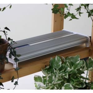 昭和精機工業 パネルヒーター 200W サーモスタット付 SPE-200 [園芸