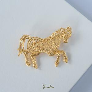 SWAROVSKI（スワロフスキー） 子馬 シルバークリスタル 627637