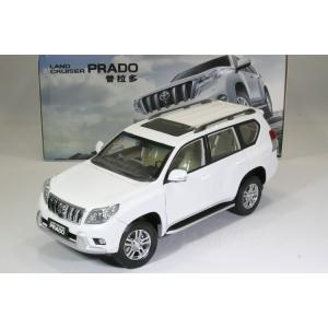 ボルボ特注 Paudi model 1/18 ボルボ Volvo XC40 R-DESIGN ホワイト