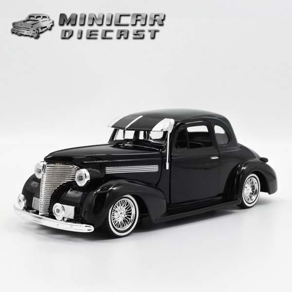 モーターマックス 1/24 箱入り ミニカー 1939 CHEVROLET COUPE GET LOW